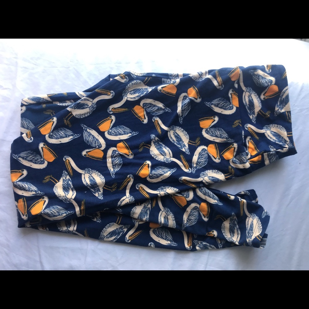 One Size Pelican Leggings